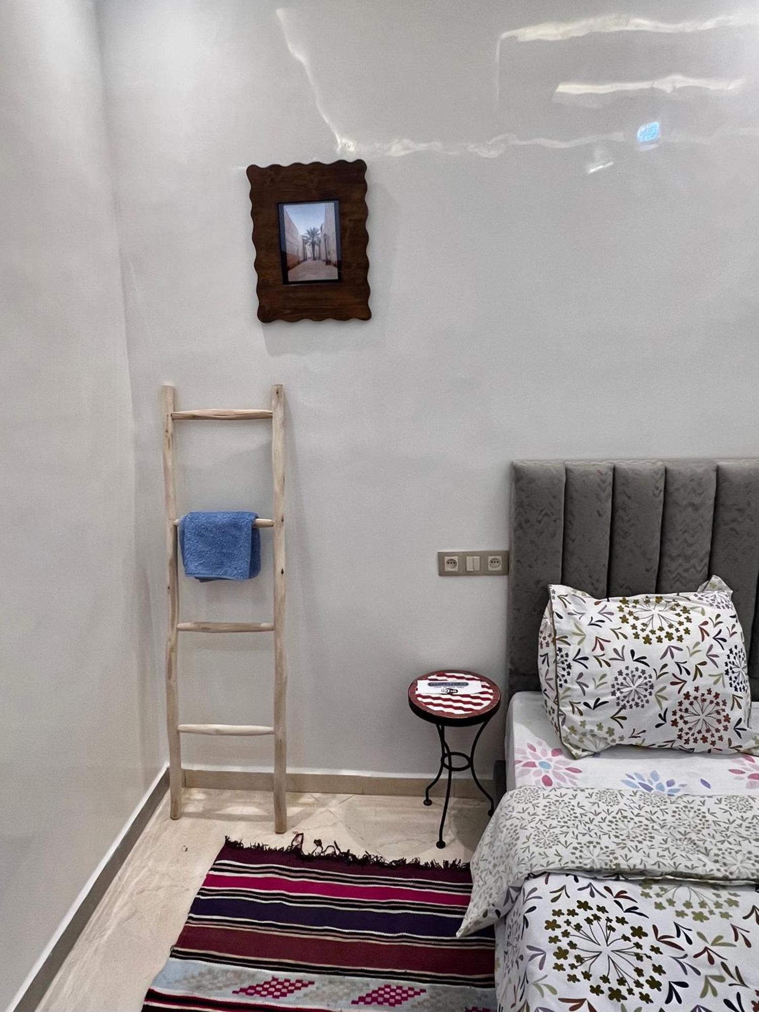Appartement Proche Aeroport, Dar Nahila Marrakesh Exterior foto